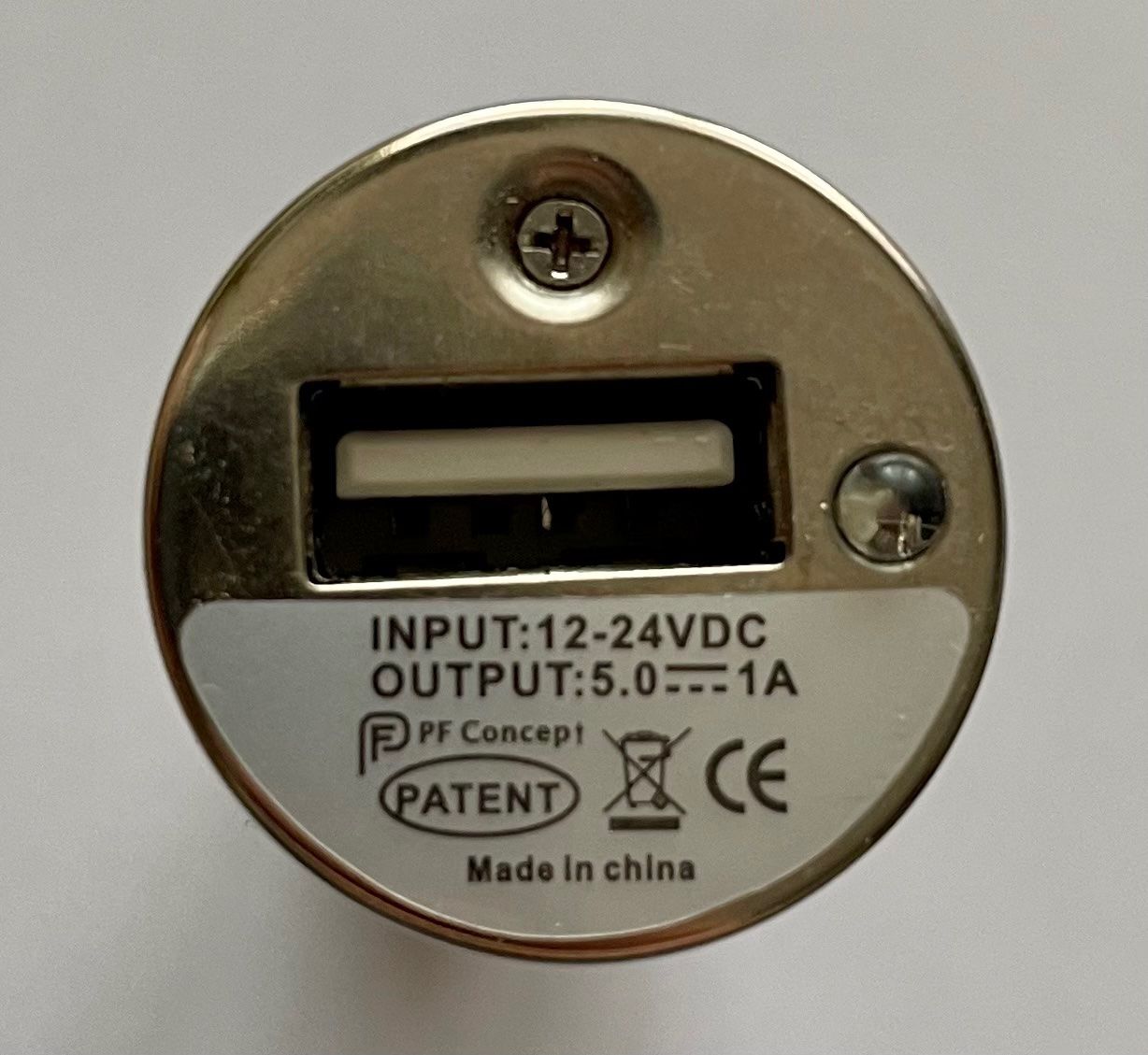 Laufwerke & Adapter: USB Autoadapter (mit Hertz Aufdruck) – Neu (gemäss Beschreibung) aus Zürich von T_H_O_M_A_S 2