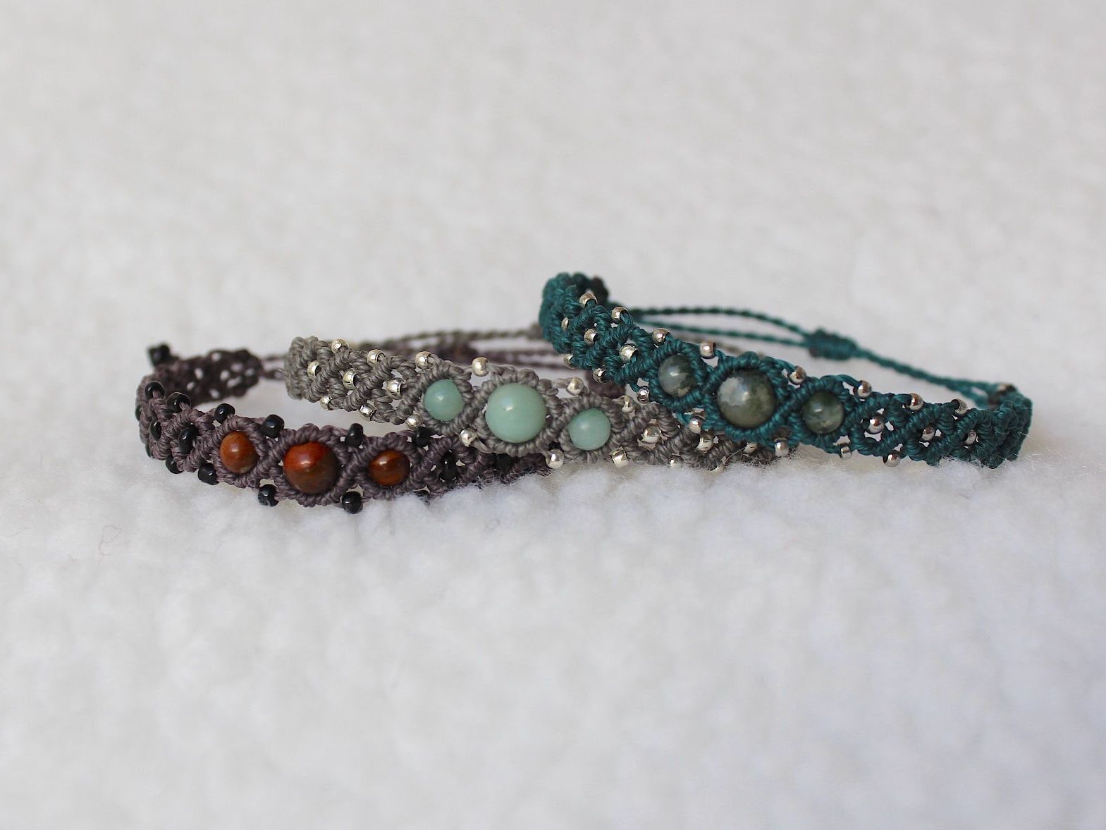 Bracciali & Braccialetti: ornata - Makramee Armband - Personalisierbar – Nuovo (secondo la descrizione) da Heerbrugg venduto da R.St27 2