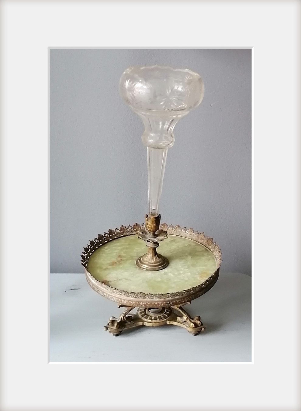 Tutte le decorazioni: Alte Etagere mit Glaseinsatz – Usato da Wallisellen venduto da Muggeli1970