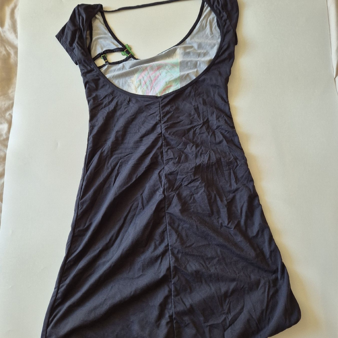 Vestiti: Robe Save The queen – Usato da Genthod venduto da Lenas9 4