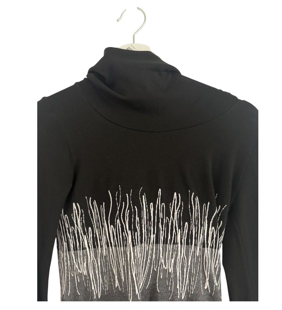 Pullover & Sweatshirts: Mergaitiskas dzemperis – Gebraucht aus Buochs von zukkias 2