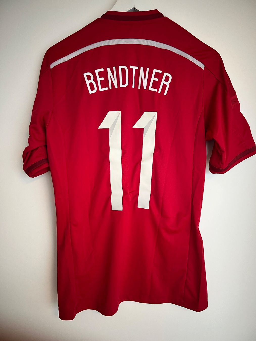 Adidas Canottiere & Pantaloni: Dänemark | 2014-15 | Heimtrikot | Bendtner – Nuovo (secondo la descrizione) da Boll venduto da urrasair 1