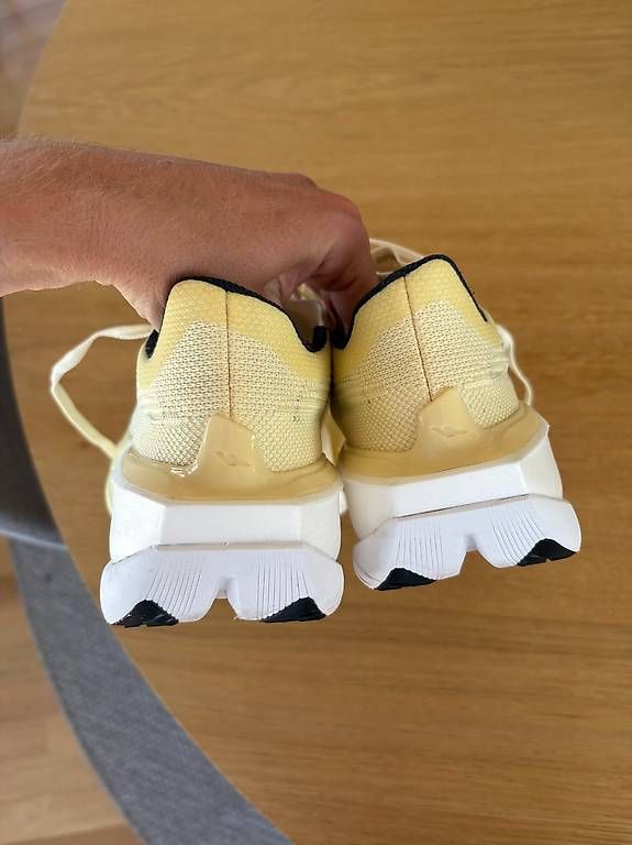 Chaussures femmes: Kiprun Kipstorm Tempo – D'occasion à Zürich par den_c99g 3