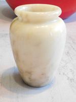 Original Vintage Vase aus Alabaster
