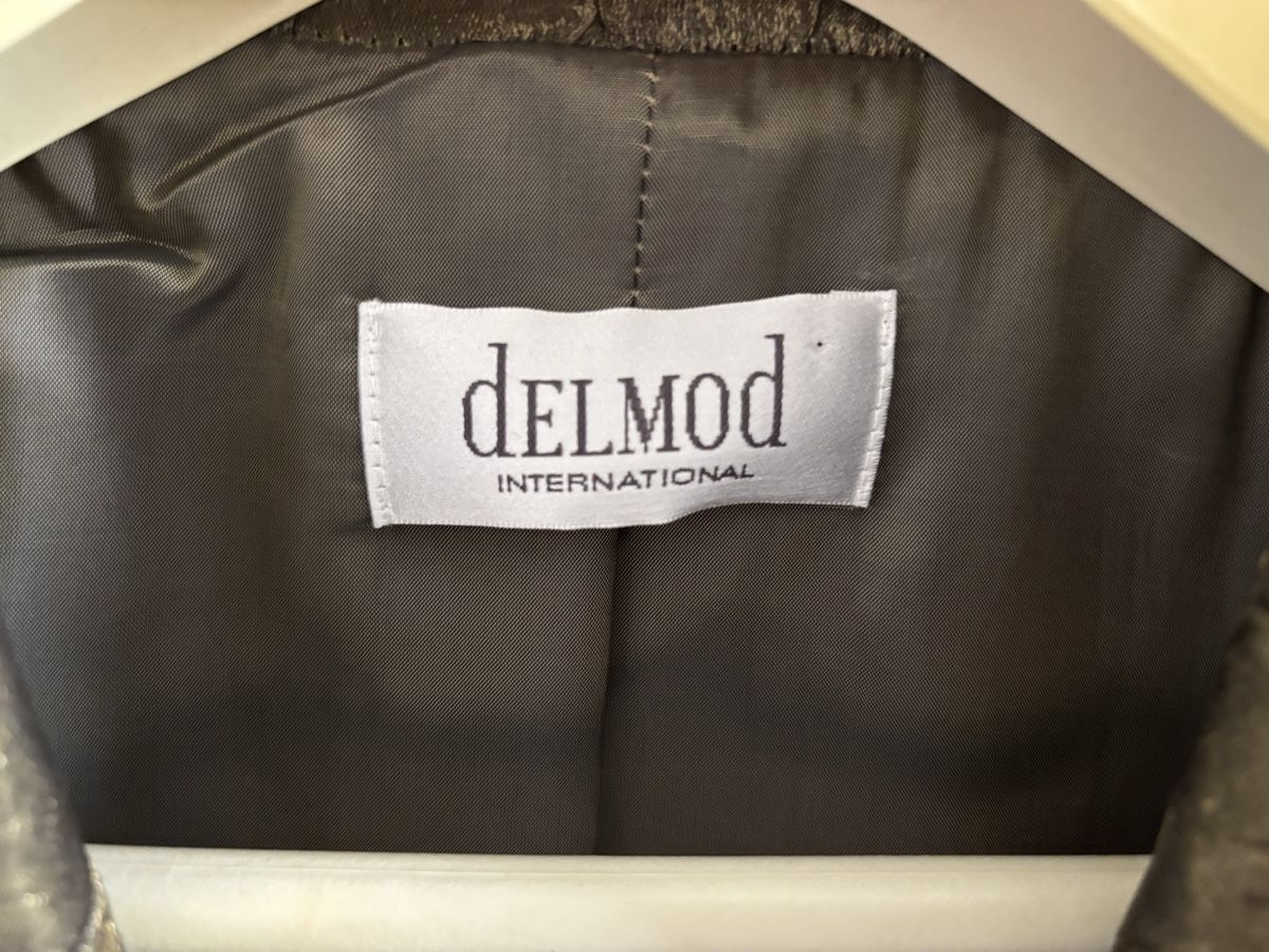 Giacche: Delmod Blazer, elegant, Gr. 42 – Usato da Bellach venduto da Legdance 1