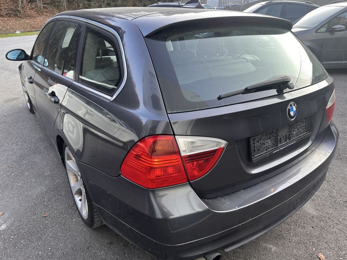 BMW Automobili: BMW 3er Touring Kombi  – Usato da Kirchdorf BE venduto da big_x2n8 1