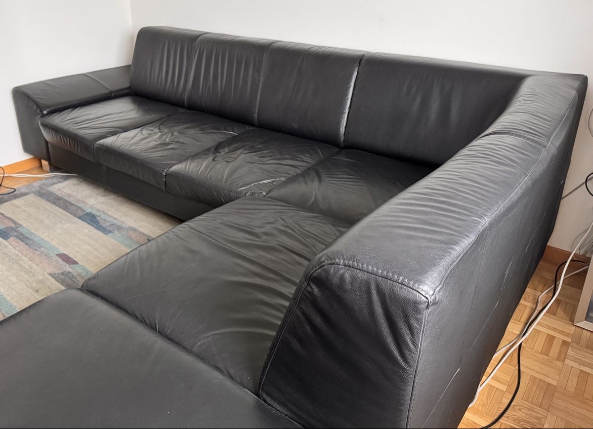 Divani: Grosse Echtleder Sofa 250X220cm – Usato da Zürich venduto da tomakomai 3