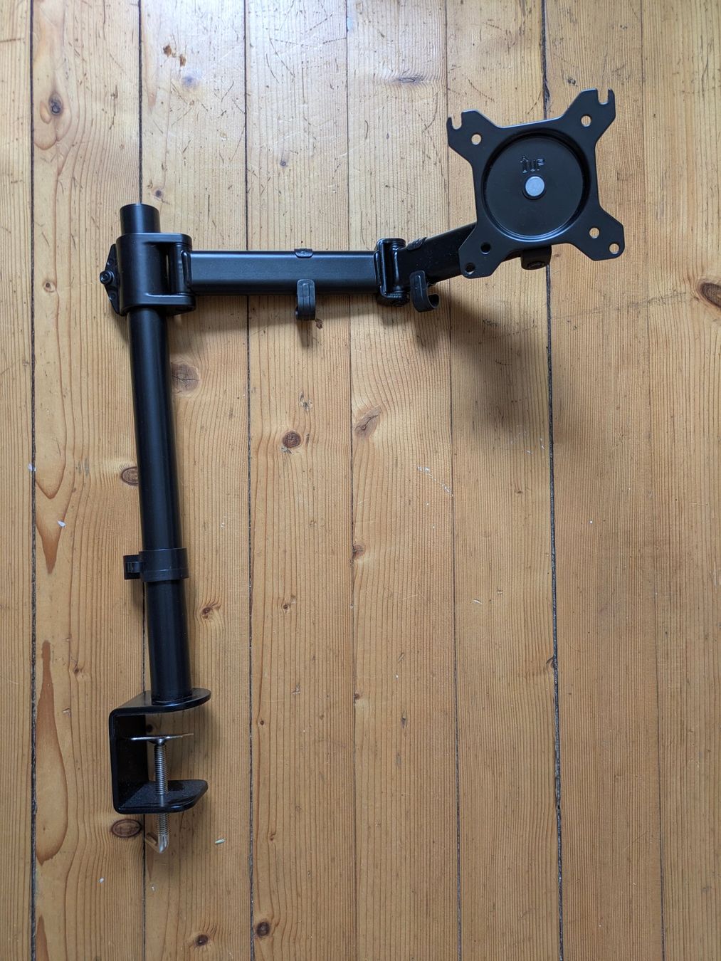 Staffa per monitor: Arctic Z1 Basic Monitorarm – Usato da Baden venduto da HWyWz8