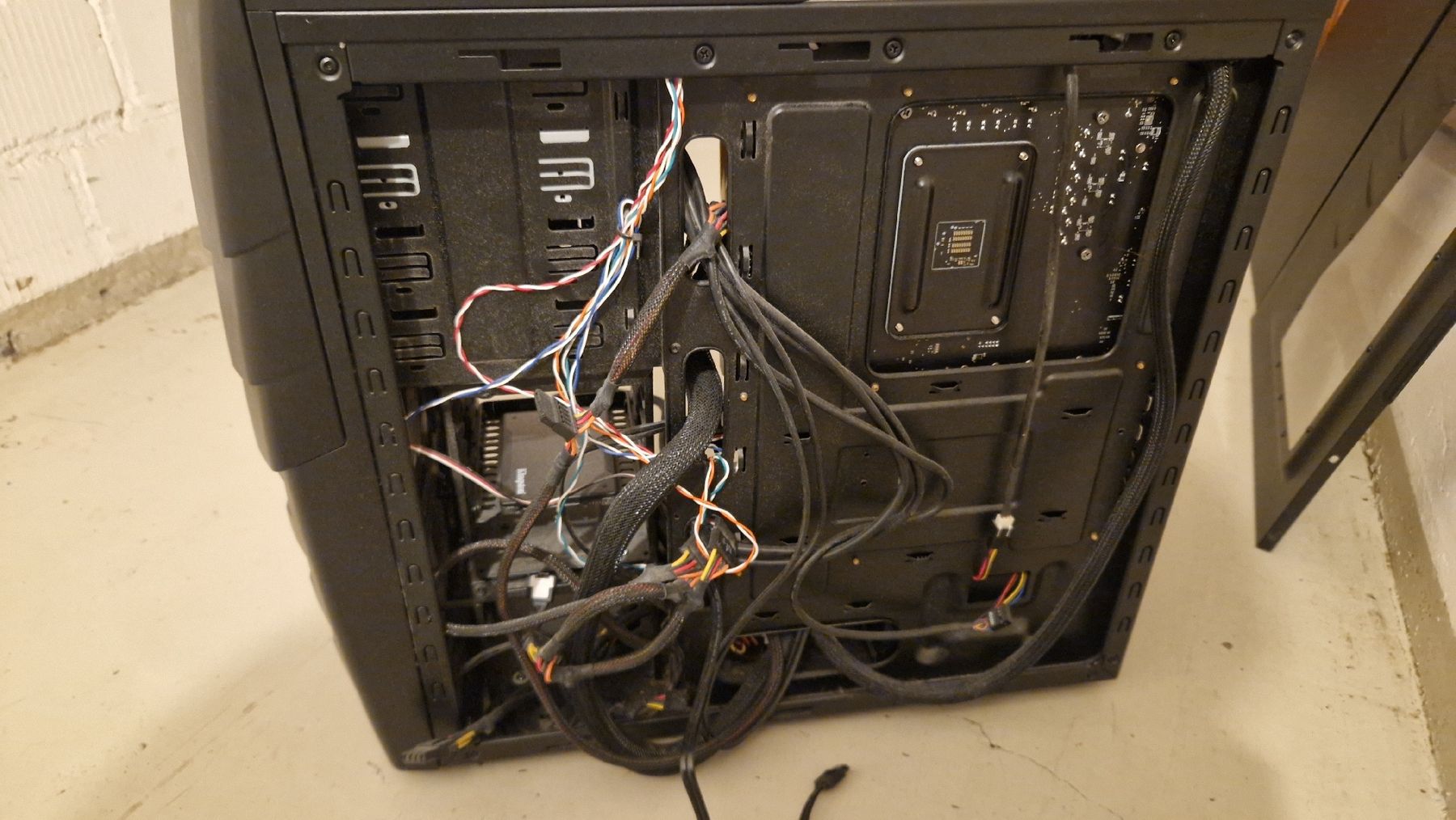 PCs: Gaming PC – D'occasion à Au ZH par Raph__02 3