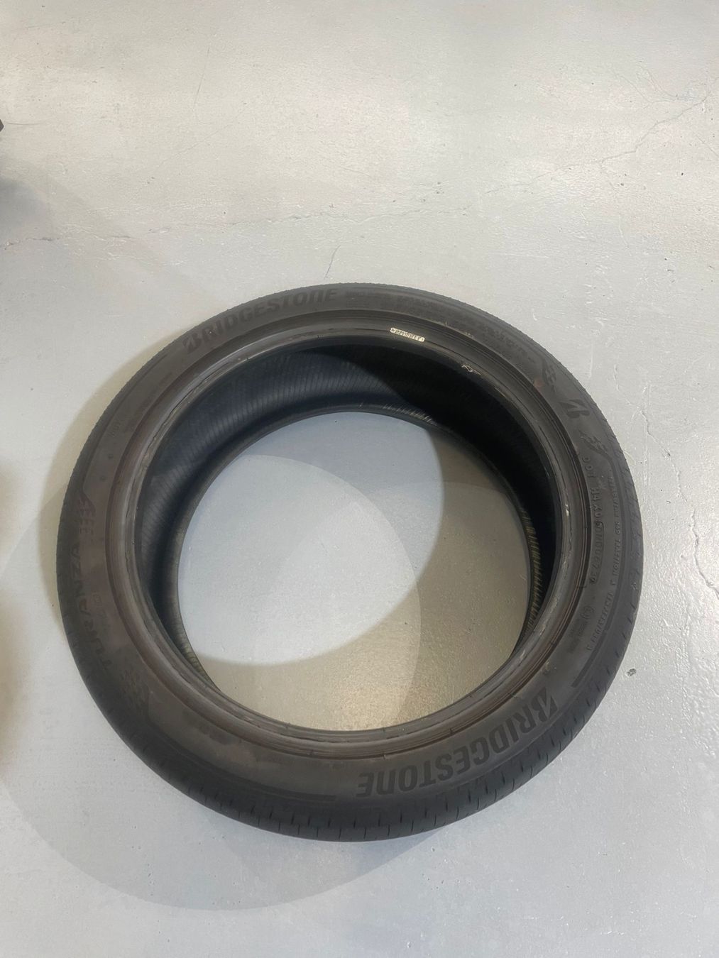 Altro in Scrittura & Disegno: 4 pneumatici estivi Bridgestone – Usato da Lugano venduto da fed_xx7y 3