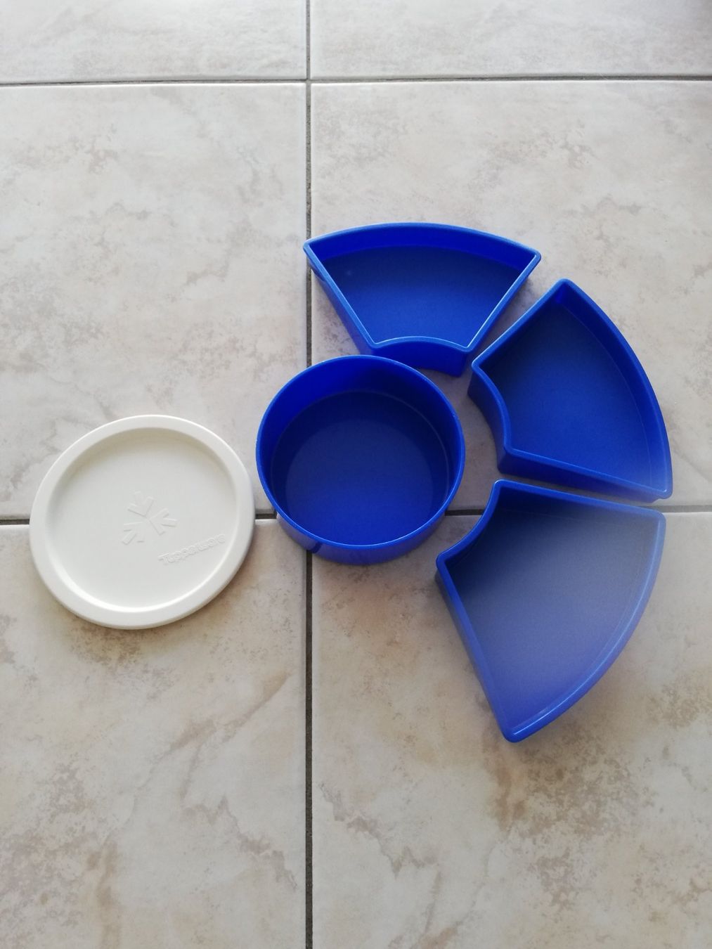 Tupperware Plateaux: Tupperware Preludio Serviertablett – D'occasion à Starrkirch-Wil par Mambostar 3