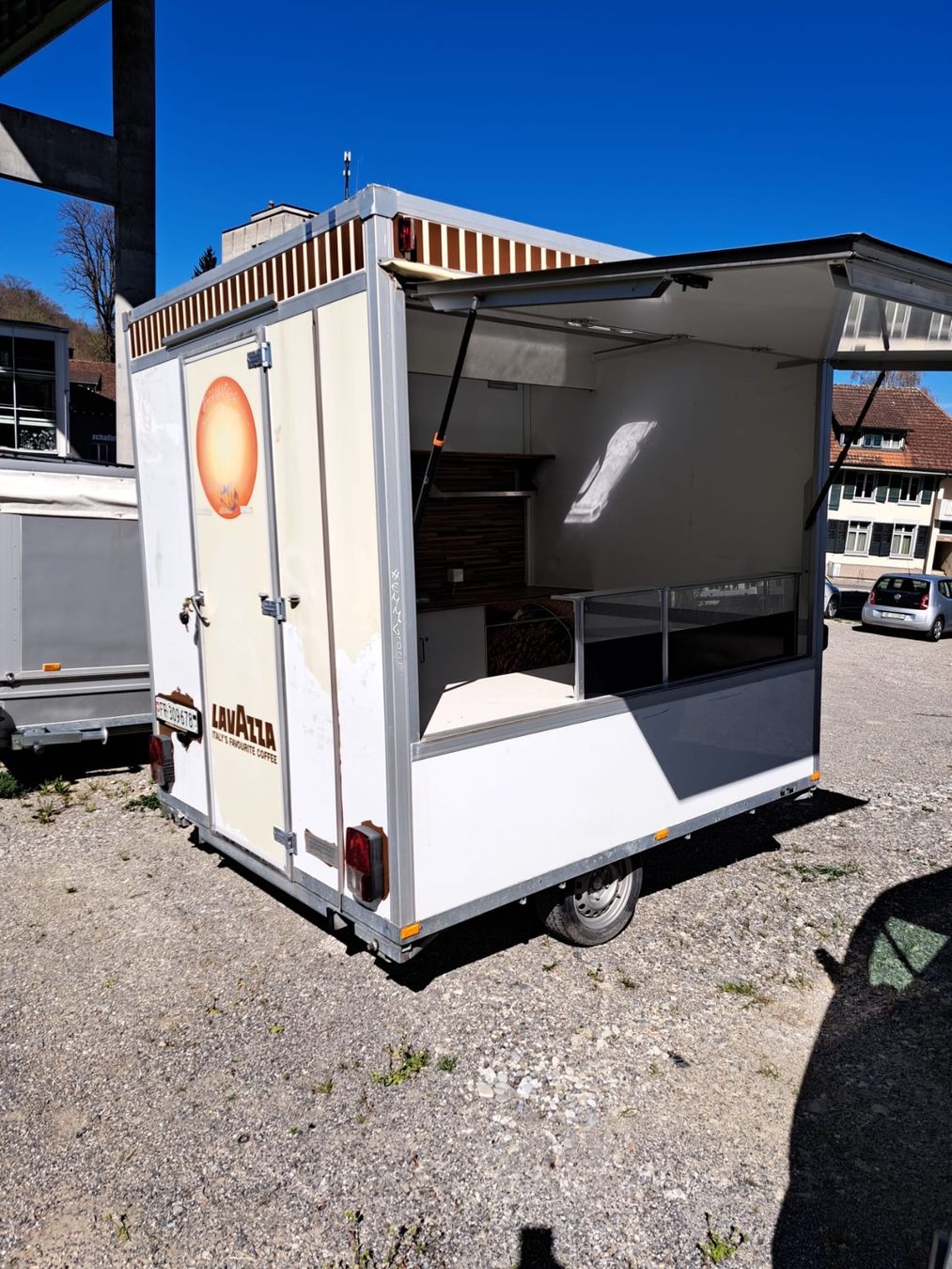Rimorchi: Foodtruck Multitrailer MT2 – Usato da Flamatt venduto da Jonas.asia 1