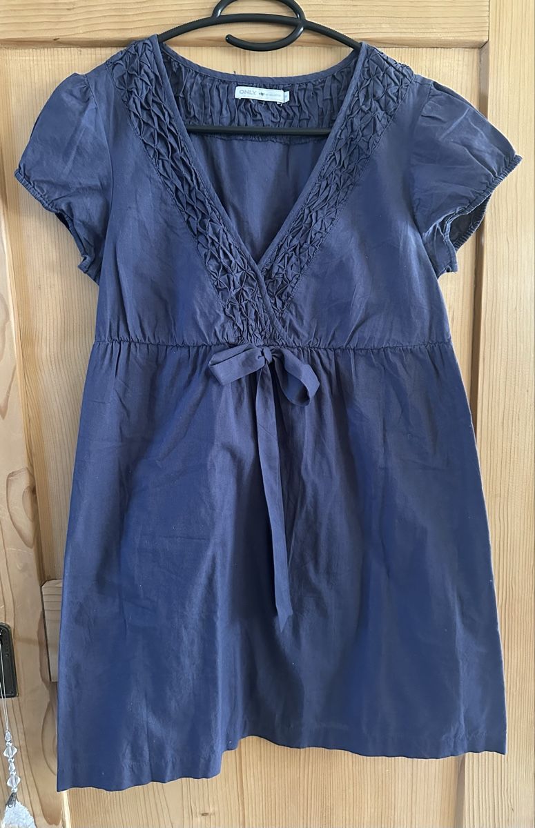 Only Tuniche: Tunika-Kleid von ONLY, Gr 36+ – Usato da Bolken venduto da Spinnwebereien