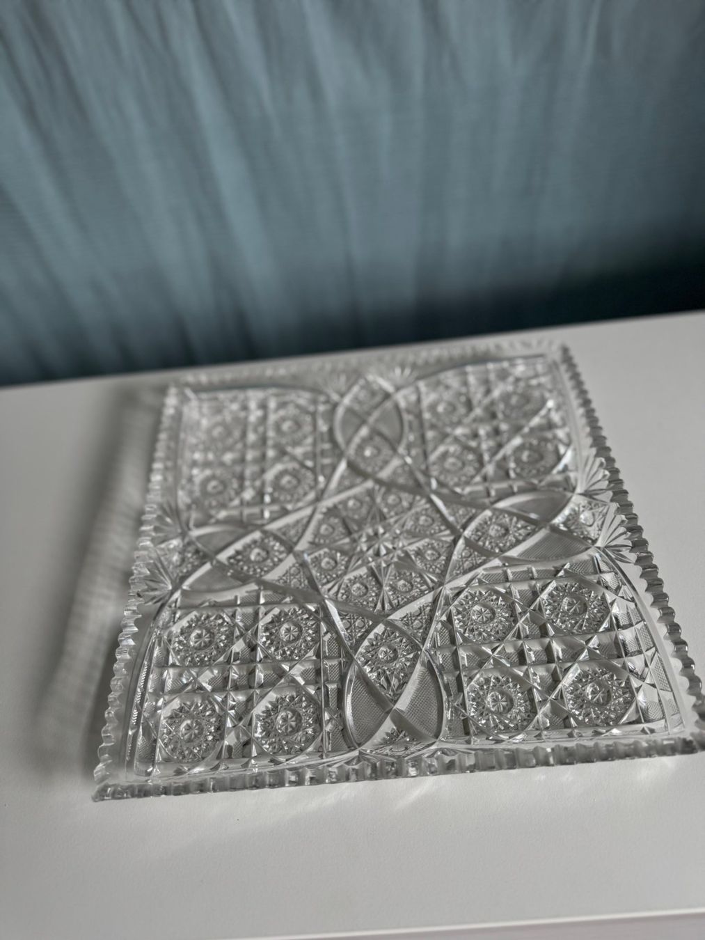 Piatti di portata: 28x28cm Kristallplatte Sternschliff exquisites Dekor – Usato da Zollikon venduto da olv_yp8p 2