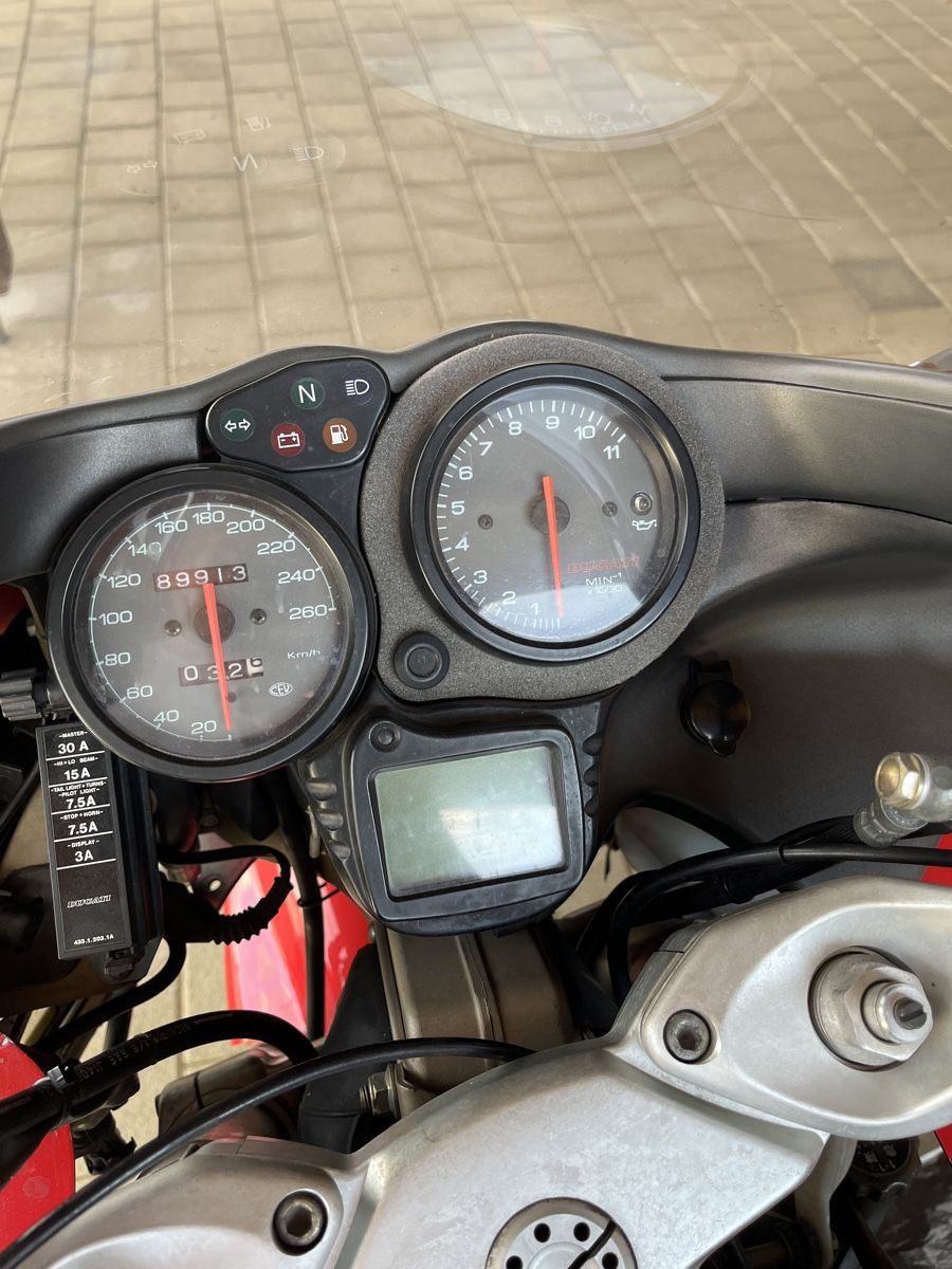 Ducati Route: Ducati St2 1998  – Défectueux à St. Erhard par Michel164 5