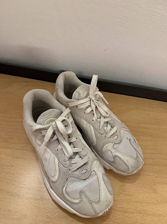 Scarpe da uomo: Adidas Originals Sneaker – Usato da St. Antönien venduto da Schlomiflohmi 1