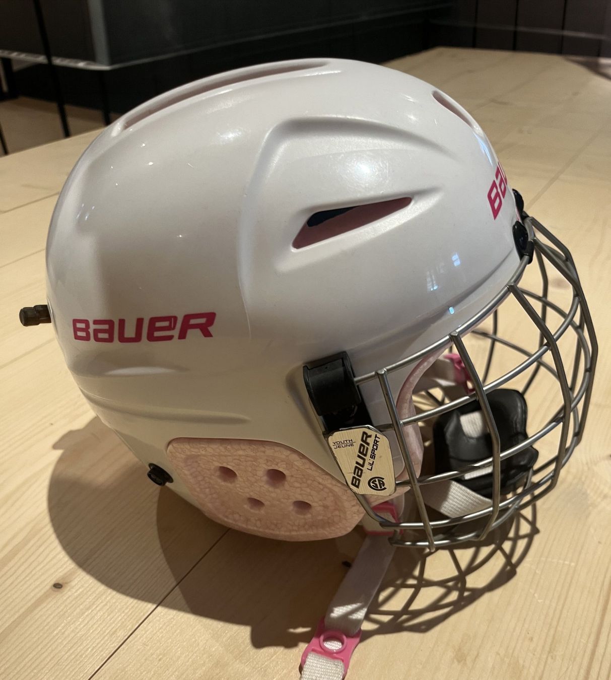 Caschi: Eishockeyhelm (Multifunktionshelm) Mädchen – Usato da Langnau i. E. venduto da Beachmike2 1