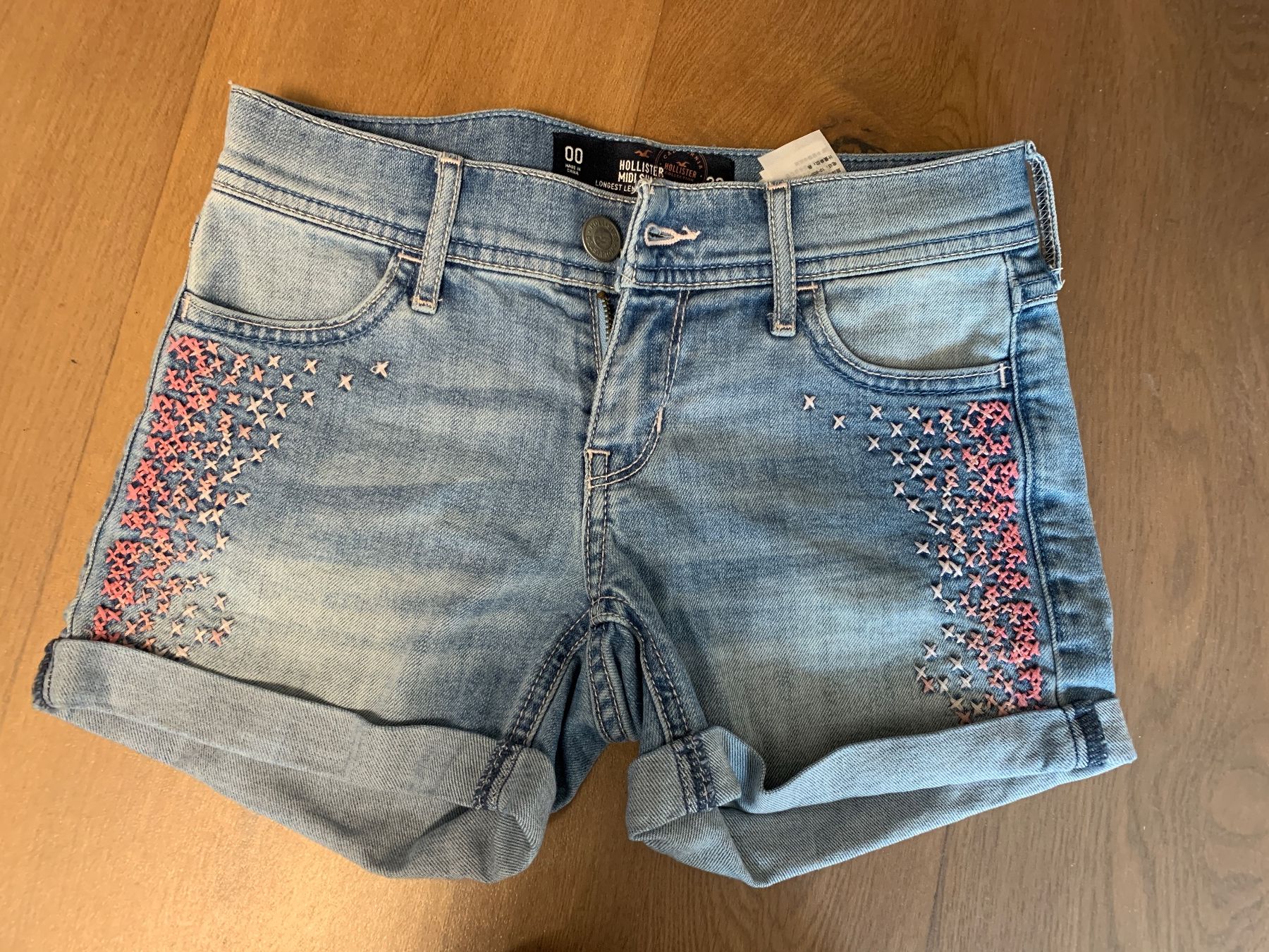 Jeans: Hollister Hotpants – Usato da Niederbipp venduto da Domenicana1984