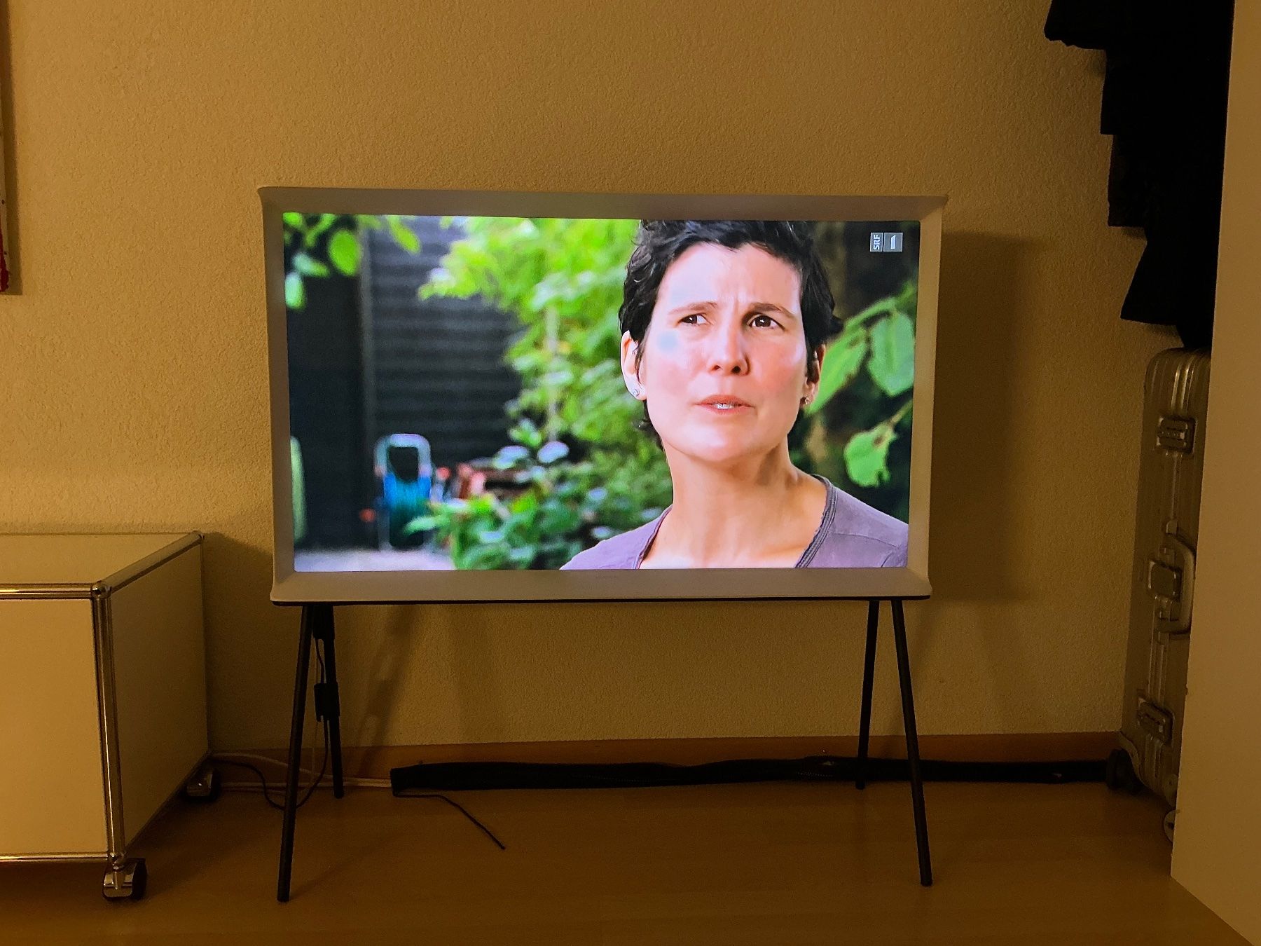 Samsung Televisori: Samsung SERIF weiss – Usato da Carona venduto da LaDark11 2