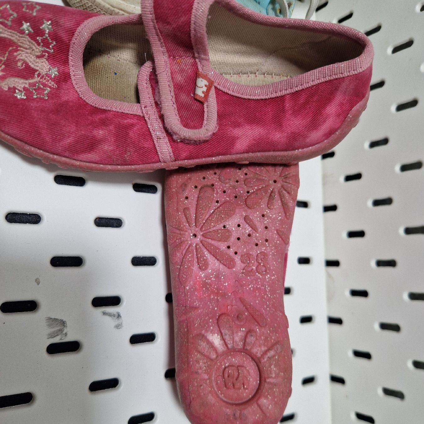 Chaussures filles: Kinder Schuhe Paket, Grösse 25-26 – D'occasion à Gwatt (Thun) par Letzte-Chance-III 3