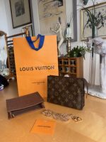 Louis Vuitton Toiletry Pouch 19 cm
