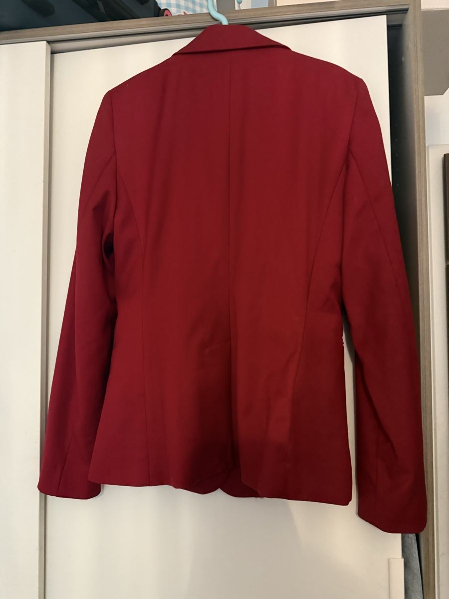 Mango Giacche: Gorgeous Mango Red Blazer, Size 34 - Perfect for Fall! – Usato da Zürich venduto da Vma_reuse 1