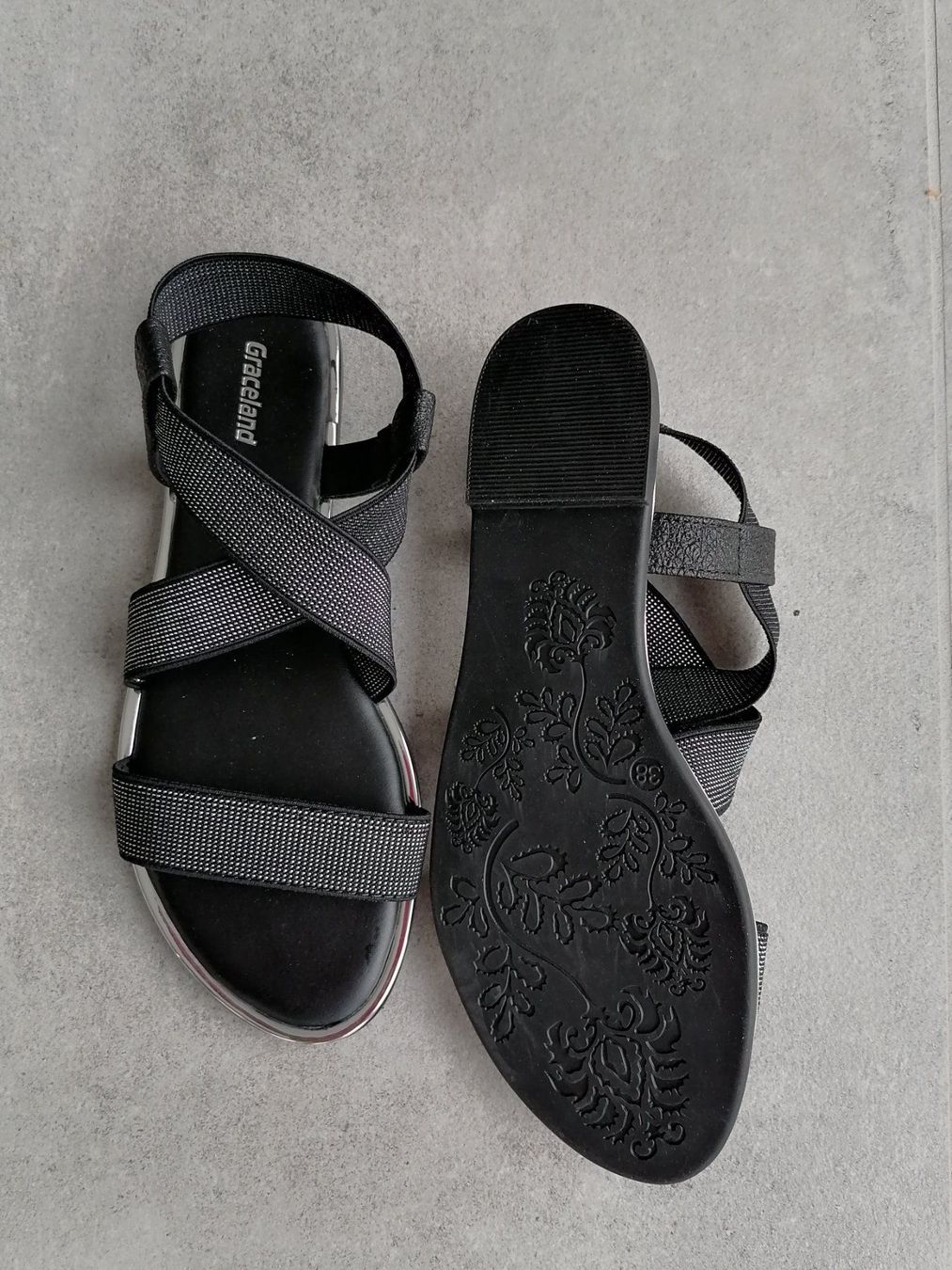 Damenschuhe: Sandales neuves taille 38 – Neu und originalverpackt aus Chez-le-Bart von jasse 1
