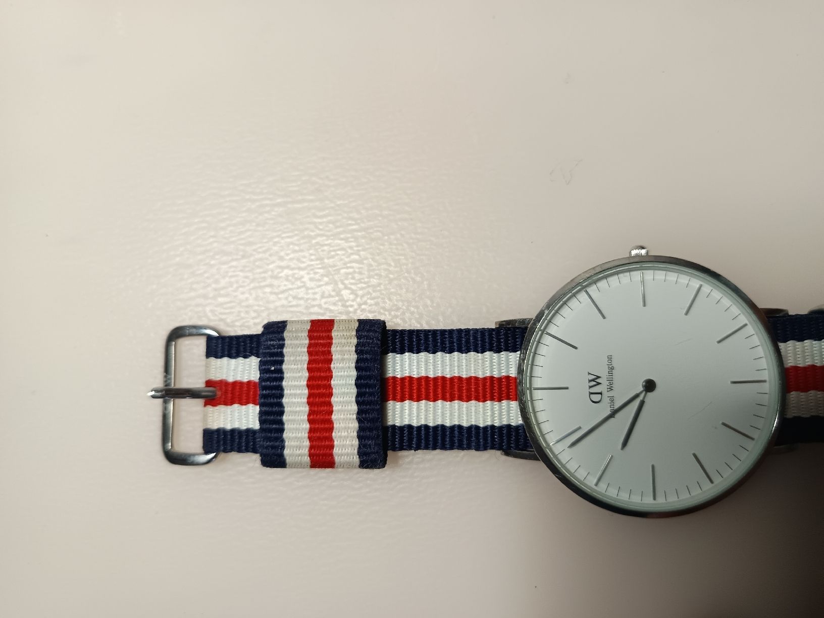 Daniel Wellington Orologi: Daniel Wellington Uhr  – Usato da Romanshorn venduto da Stark_Tony8 2