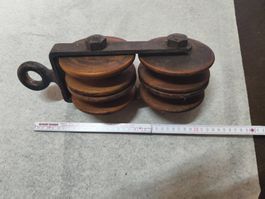 Doppelrolle Holz Metall antiker Zustand, Flaschenzug, 98