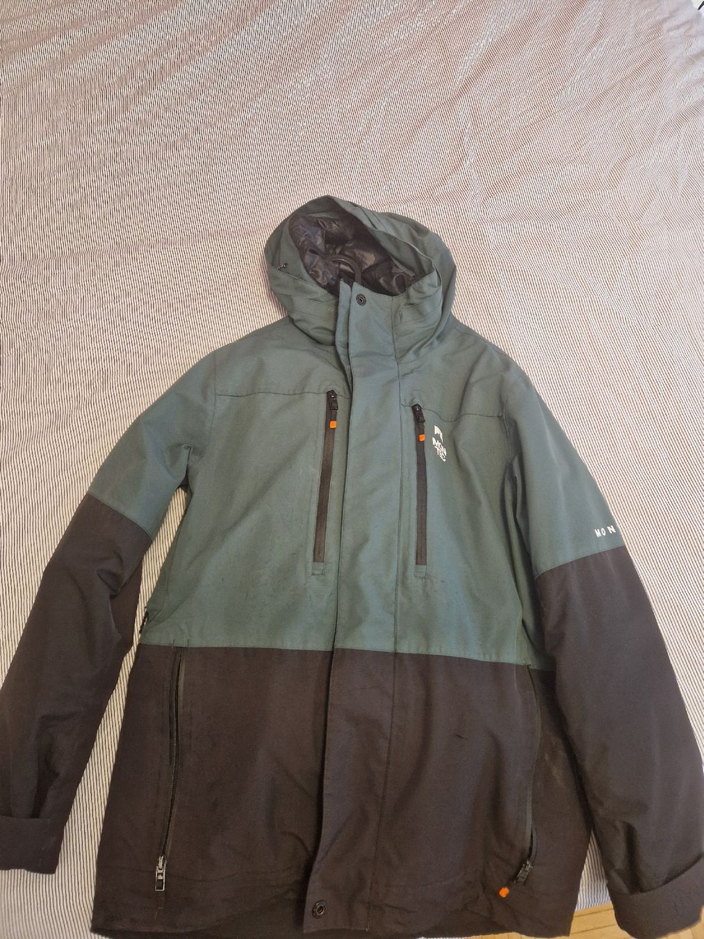 Montec Giacche: Montec Fawk Men's medium ski jacket Dark Atlantic/Black – Usato da Basel venduto da vin_xf9k 1