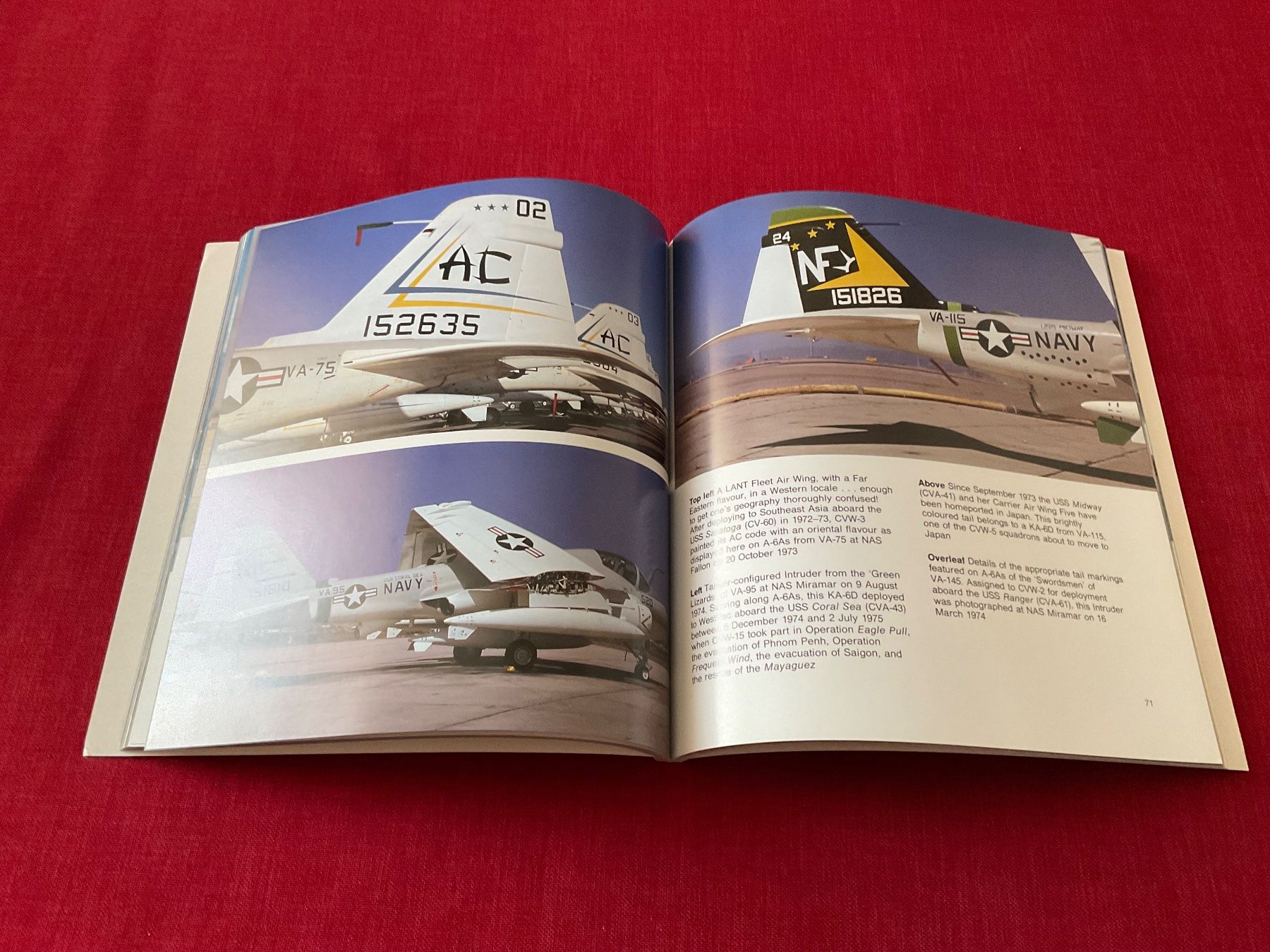 Libri: US NAVY AIR WINGS: 1965-1975 – Usato da Lugano venduto da Persepolis 3