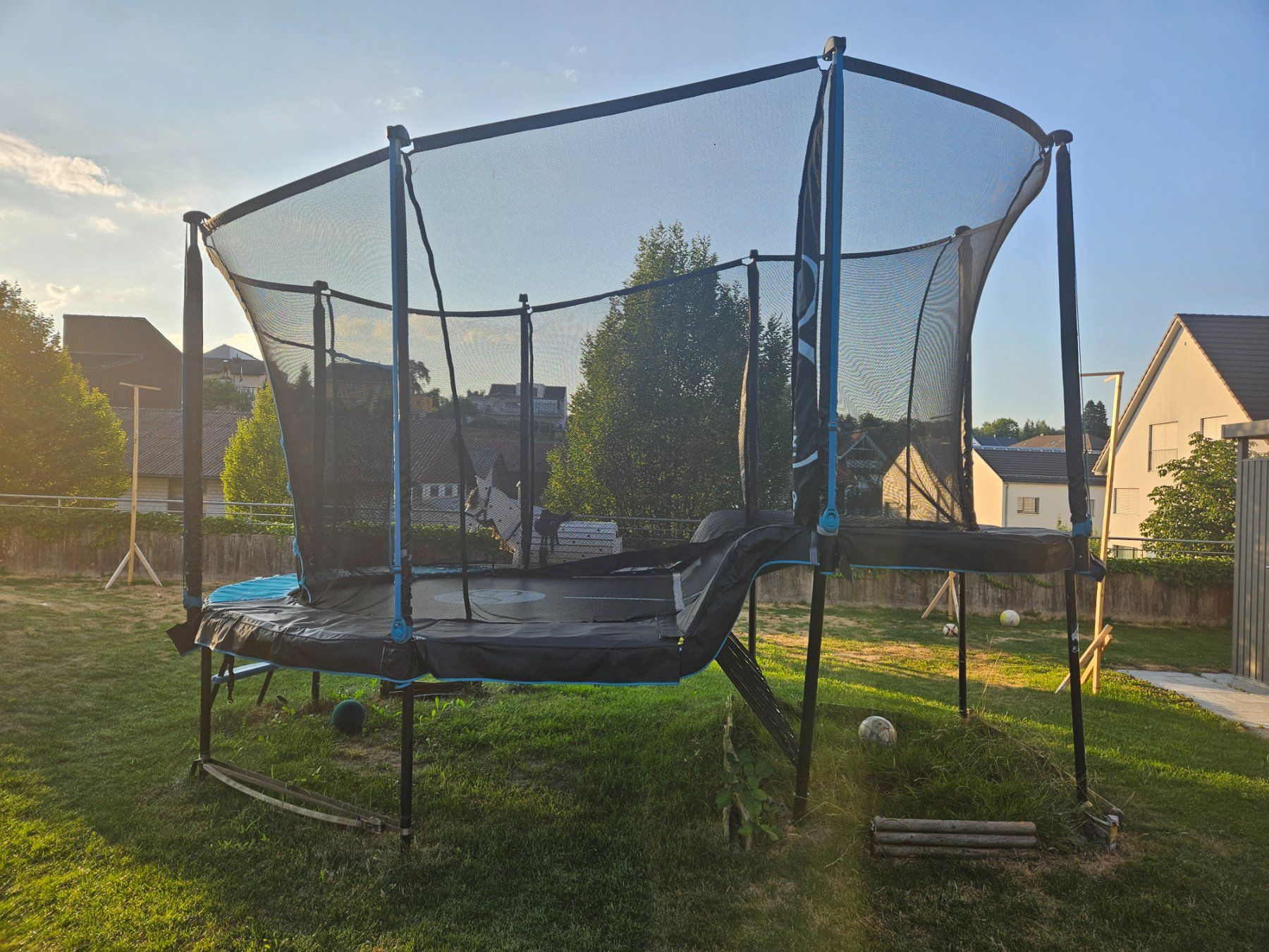 Trampoline: Trampolin TP Toys Infinity Leap – Gebraucht aus Weiningen tg von SOLEMI