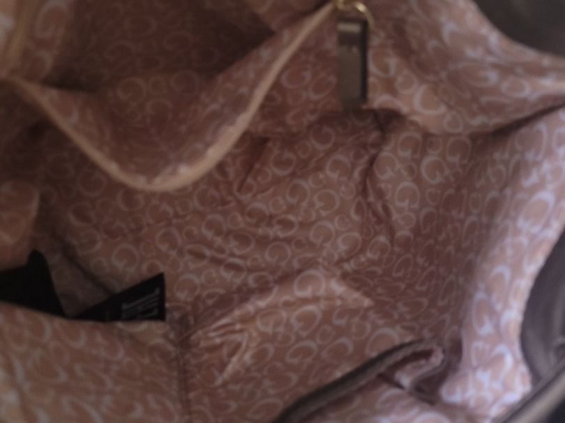 Guess Taschen für Damen: Guess Handtasche wie neu – Gebraucht aus Neuhausen von eliana2 1