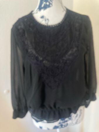 Zara Basic Bluse schwarz mit Spitze Grösse M guter Zustand