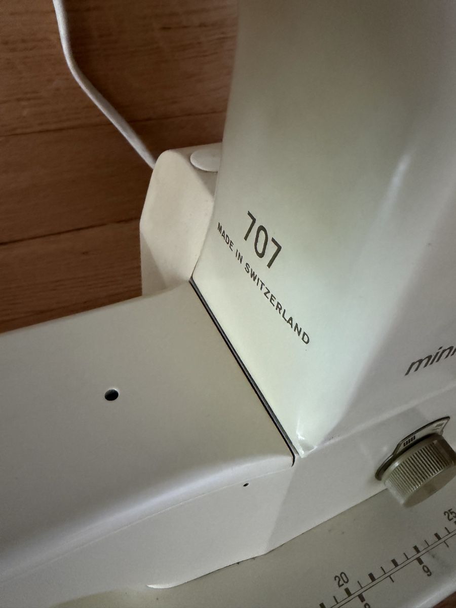 Bernina Macchine da cucire: Bernina 707 – Usato da Schlieren venduto da MQ1965 1