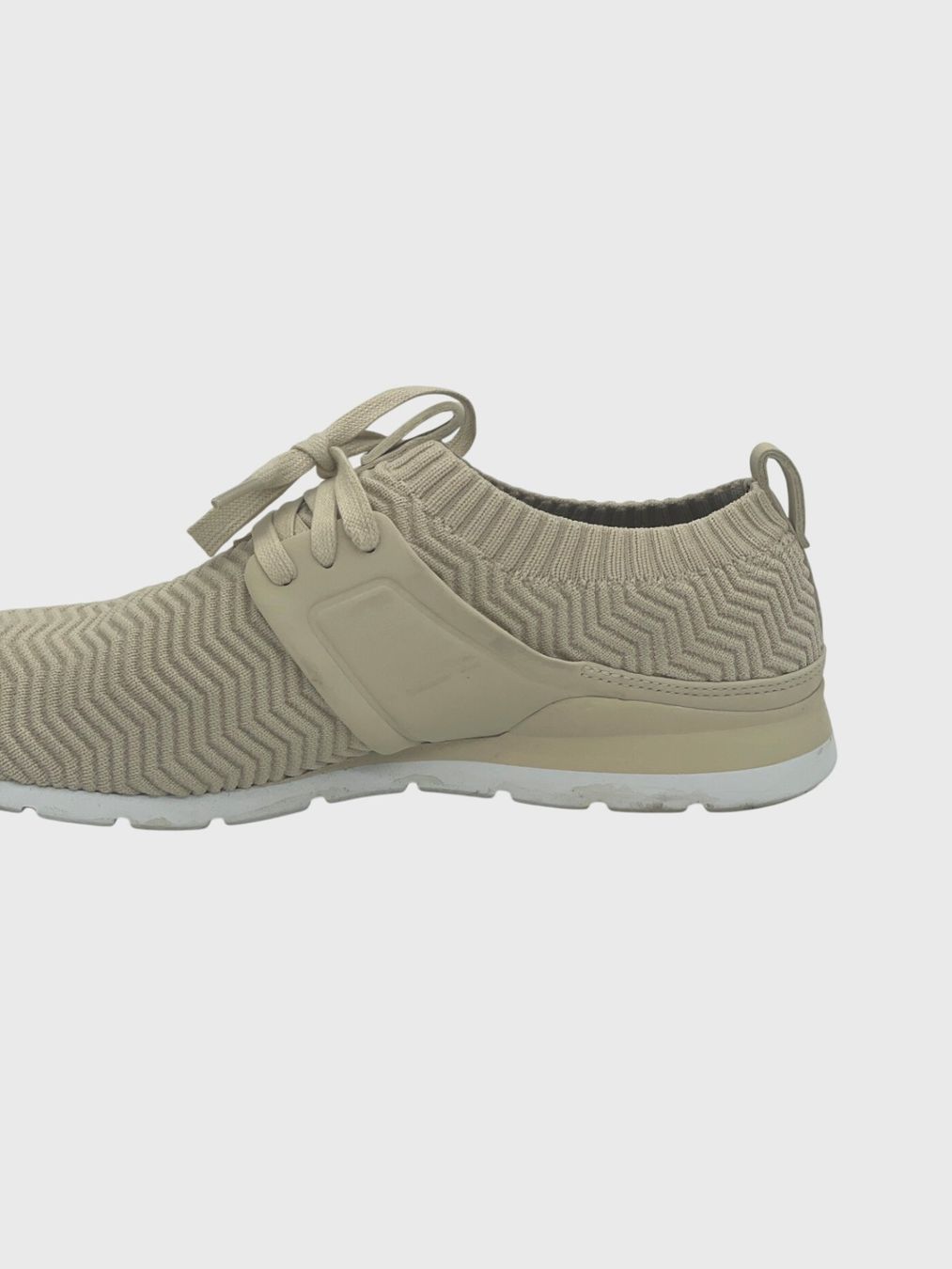 Ugg Chaussures femmes: UGG Willows II Low Top Sneaker EU 39 Beige – D'occasion à Zürich par shoe_shop 4