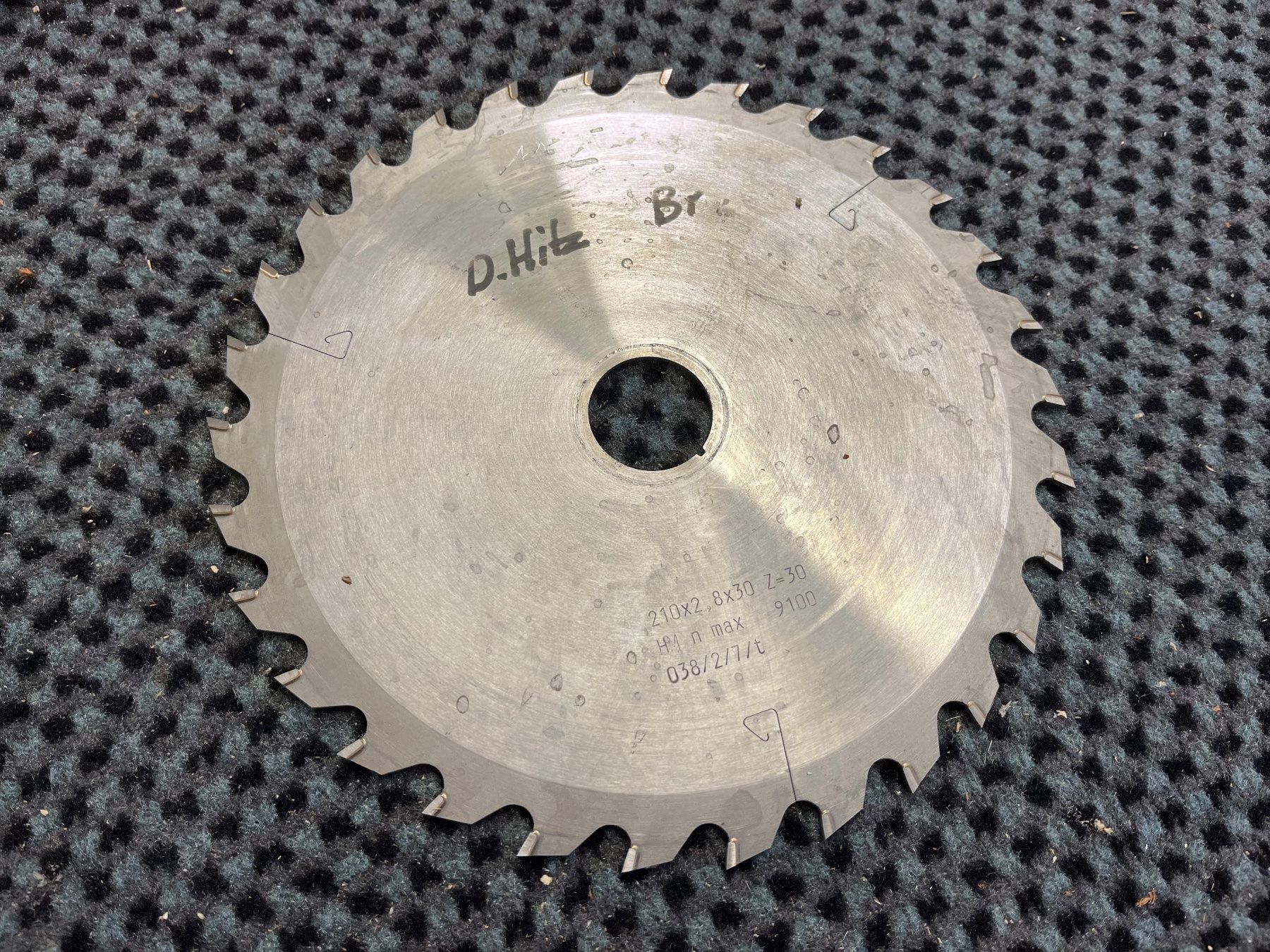 Sägen: Sägeblatt 210 mm  / frisch geschärft – Gebraucht aus Horgen von Rokes