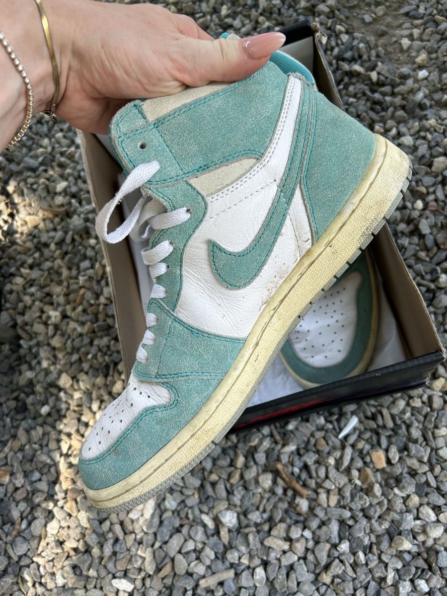 Nike Scarpe da uomo: Schuhe Nike Air Jordan 1 Retro – Usato da Bern venduto da Steluna 3