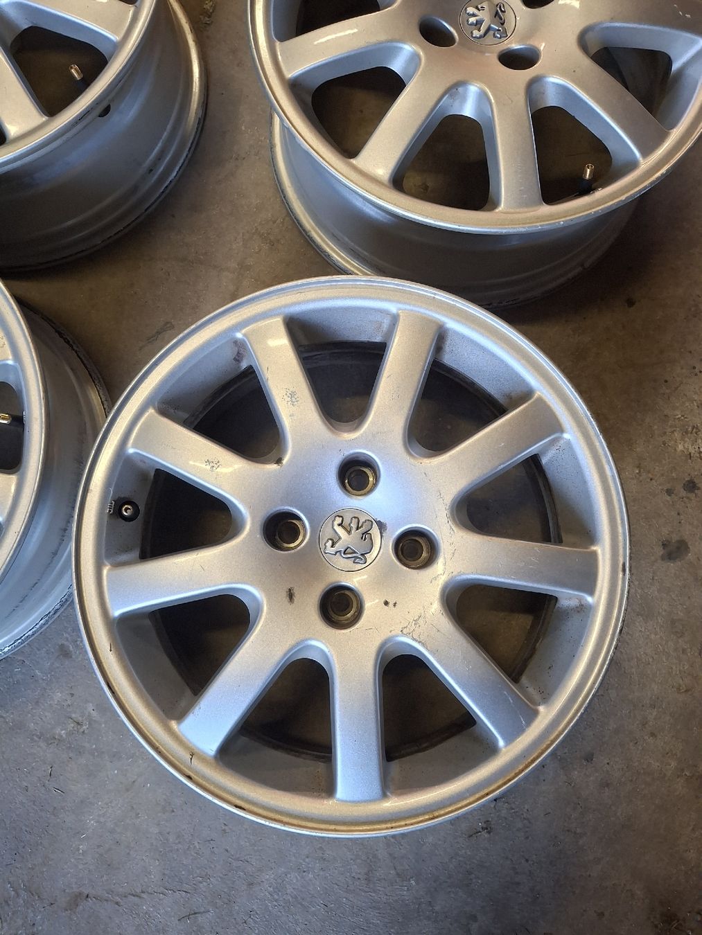 Peugeot Jantes: Jantes Ouragan – D'occasion à Prêles par 309_16V 3