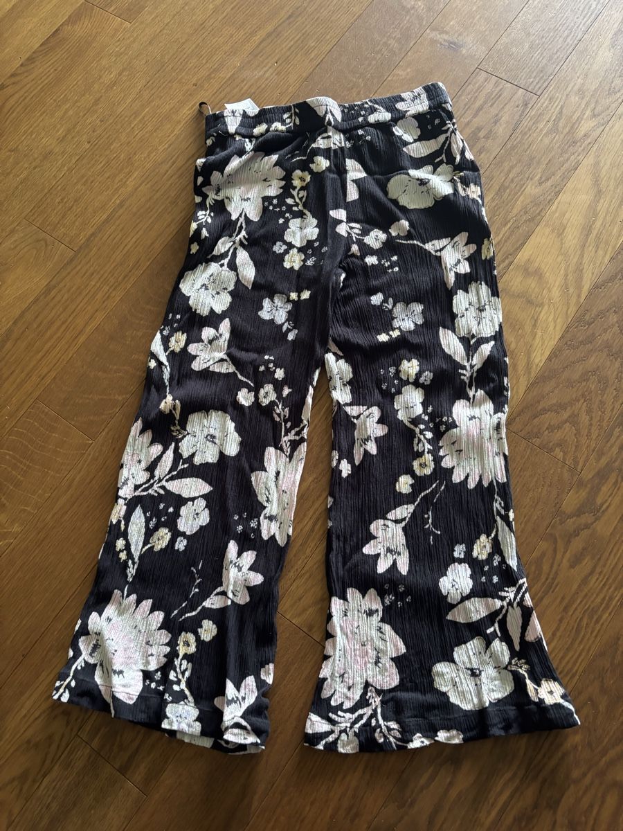 Pantaloni: Only 34  – Usato da Buchrain venduto da Ham2383