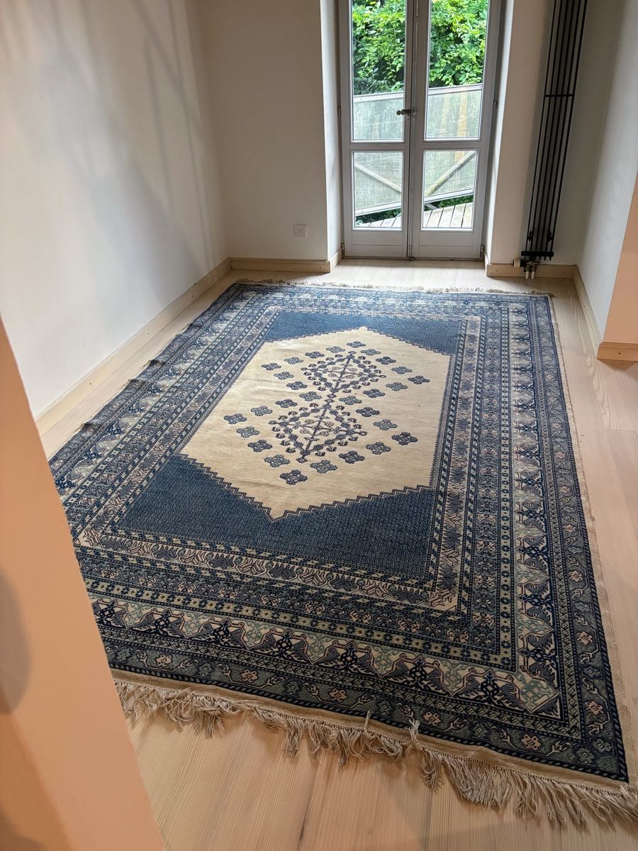 Tapis: Handgeknüpfter Teppich  – D'occasion à Solothurn par rahulse