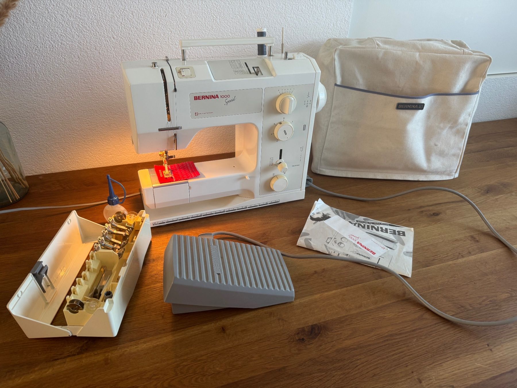 Bernina Macchine da cucire: Bernina 1000 Special – Usato da Frauenfeld venduto da max11116