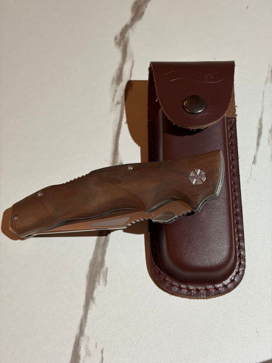 Walther Coltelli tascabile: Walther Klappmesser mit Lederscheide - Top Zustand! – Nuovo e nell'imballaggio originale da Glattfelden venduto da pal_95tk 1