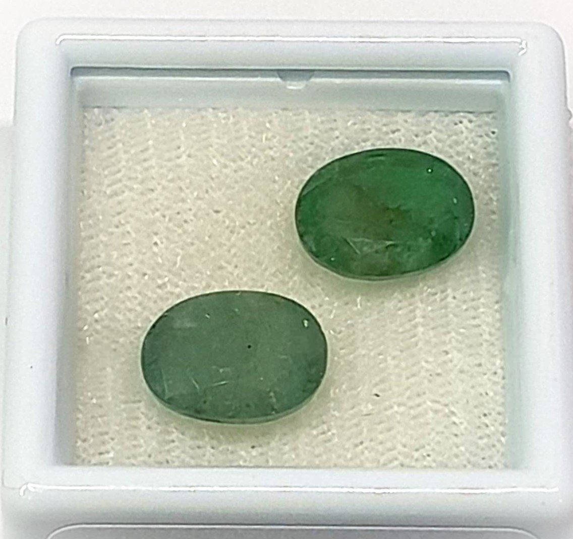 Edelsteine: 2x émeraudes 5.06 ct - Valeur 350.- Fr – Neu (gemäss Beschreibung) aus Grimisuat von Valgem
