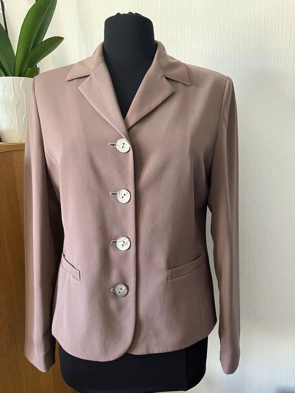 Giacche: Veste  GERARD PASQUIER  T.42 – Usato da Peseux venduto da CharmeCommerce
