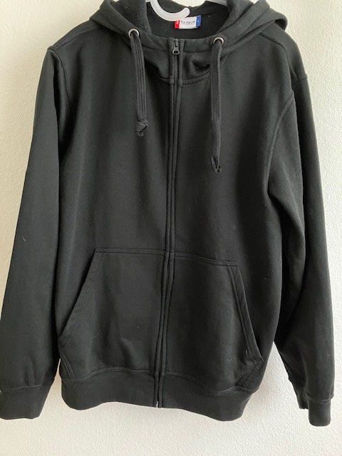 Giacche: Veste  à capuche noir, Clique  taille L, – Usato da Gampelen venduto da Mari60 2