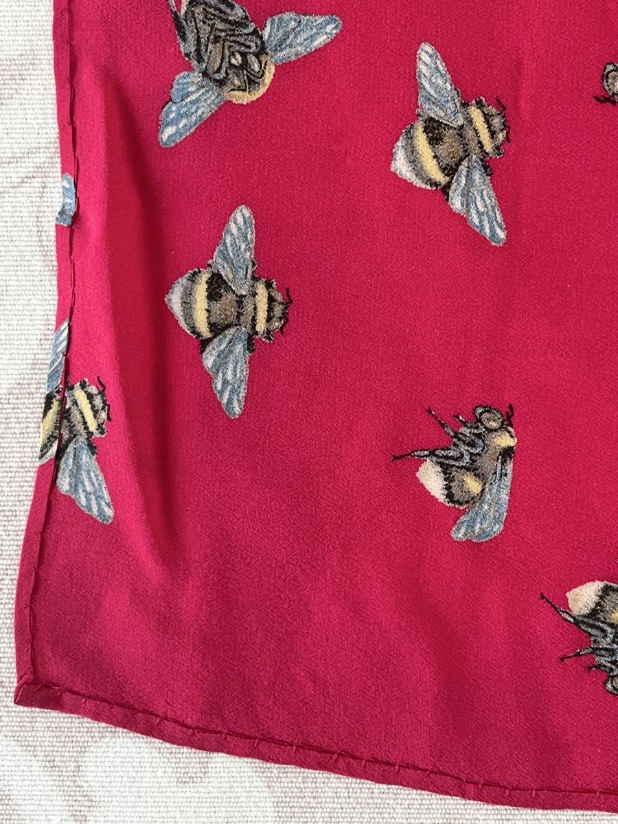 Fabric Frontline Foulard & Sciarpe: Seidenfoulard / Fabric Frontline  – Usato da Wetzikon ZH venduto da seli03 7