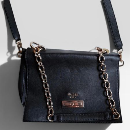 Sac à main GUESS– Comme Neuf Style Élégant