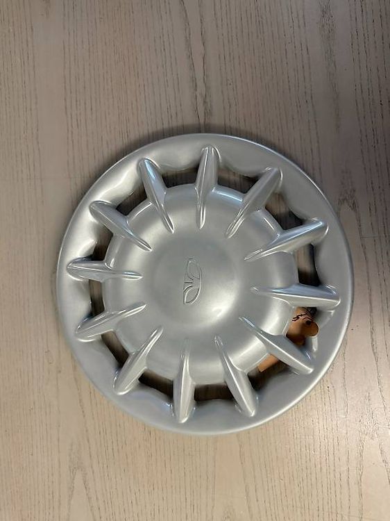 Tutti pezzi di ricambio auto: Original Chevrolet Radzierblende 15" 96308929 – Usato da Wollerau venduto da ST_DYNAMICS_AG