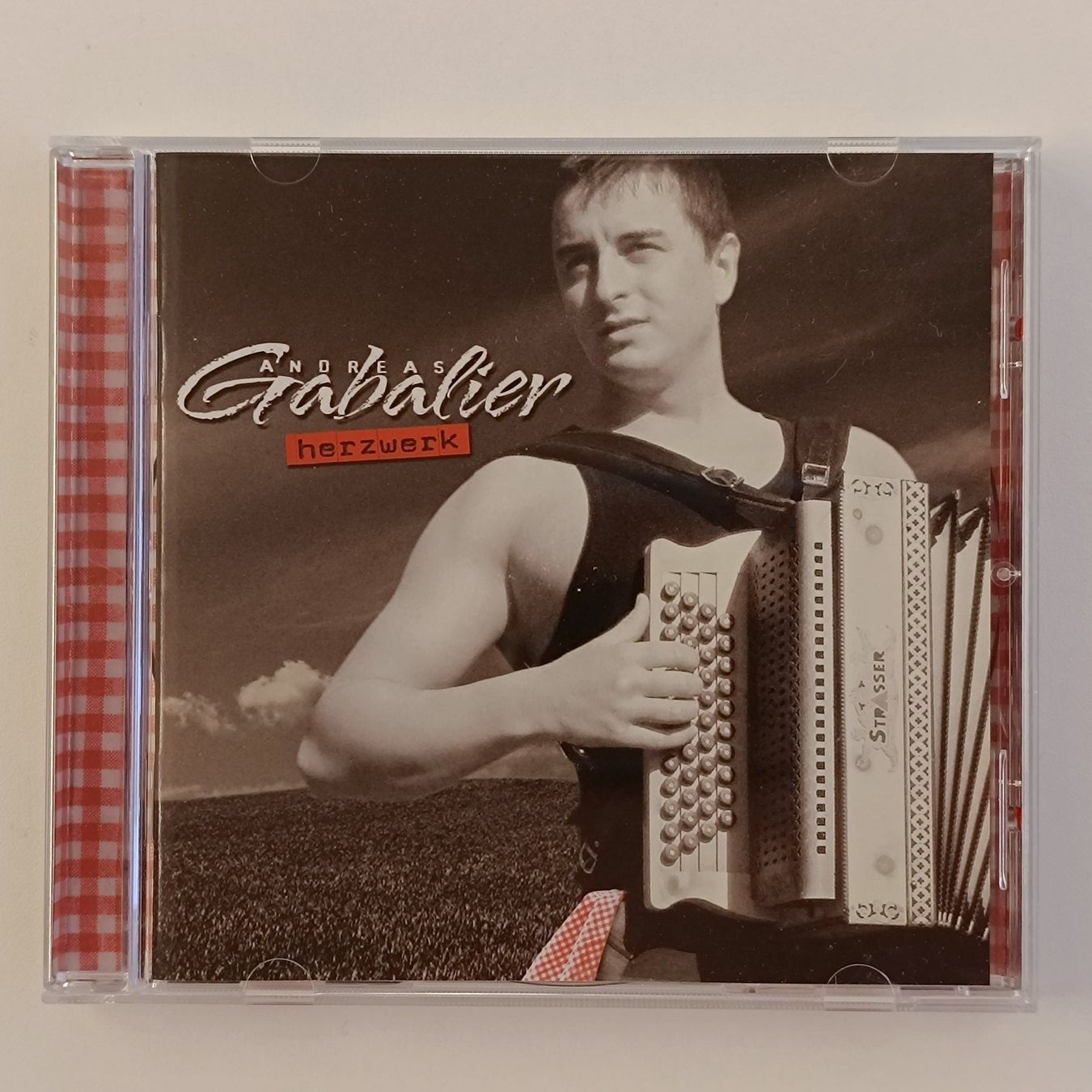 CD: Andreas Gabalier - Herzwerk F23, CD – Usato da Sessa venduto da fraenklishop